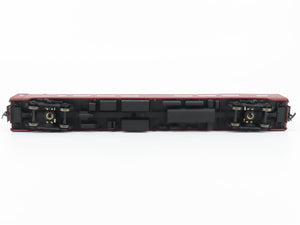 HO Scale Walthers 932-6767 PRR Pennsylvania Railroad 52-Seat Coach Passenger