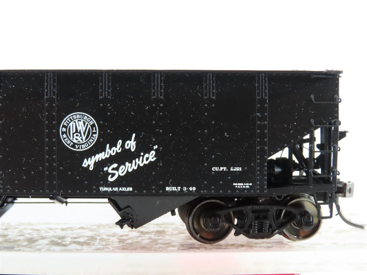HO InterMountain 47165-06 P&amp;WV Pittsburg &amp; West Virginia 2-Bay Open Hopper #570