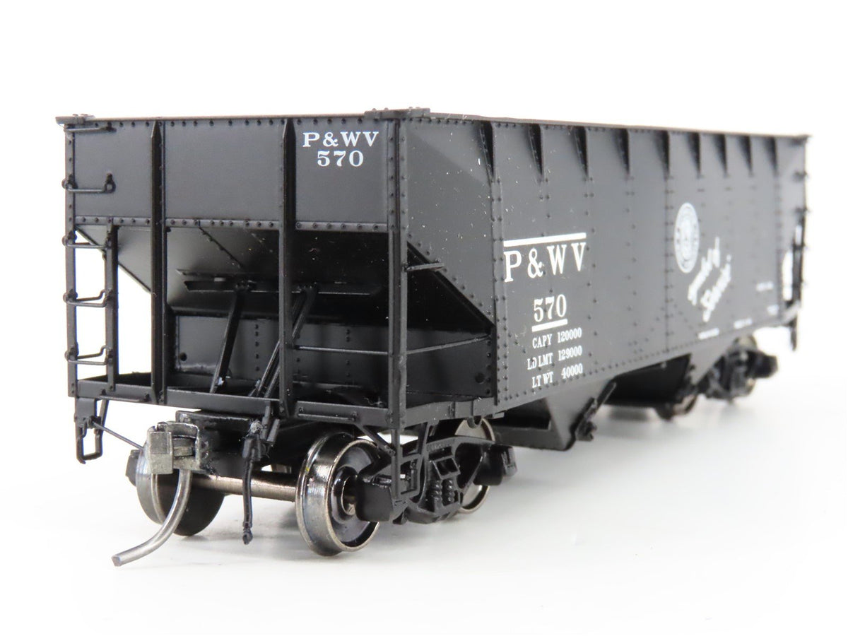 HO InterMountain 47165-06 P&amp;WV Pittsburg &amp; West Virginia 2-Bay Open Hopper #570