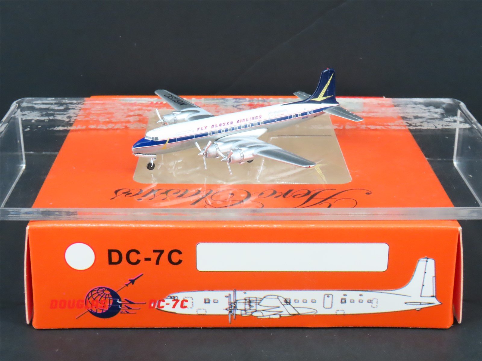 1:400 AeroClassics AC419955 Die-Cast Fly Alaska Douglas DC-6 Airliner N6119C