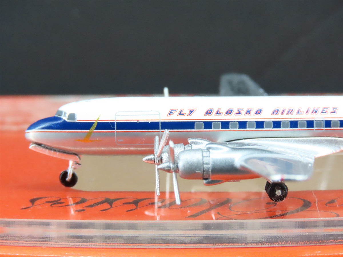 1:400 AeroClassics AC419955 Die-Cast Fly Alaska Douglas DC-6 Airliner N6119C