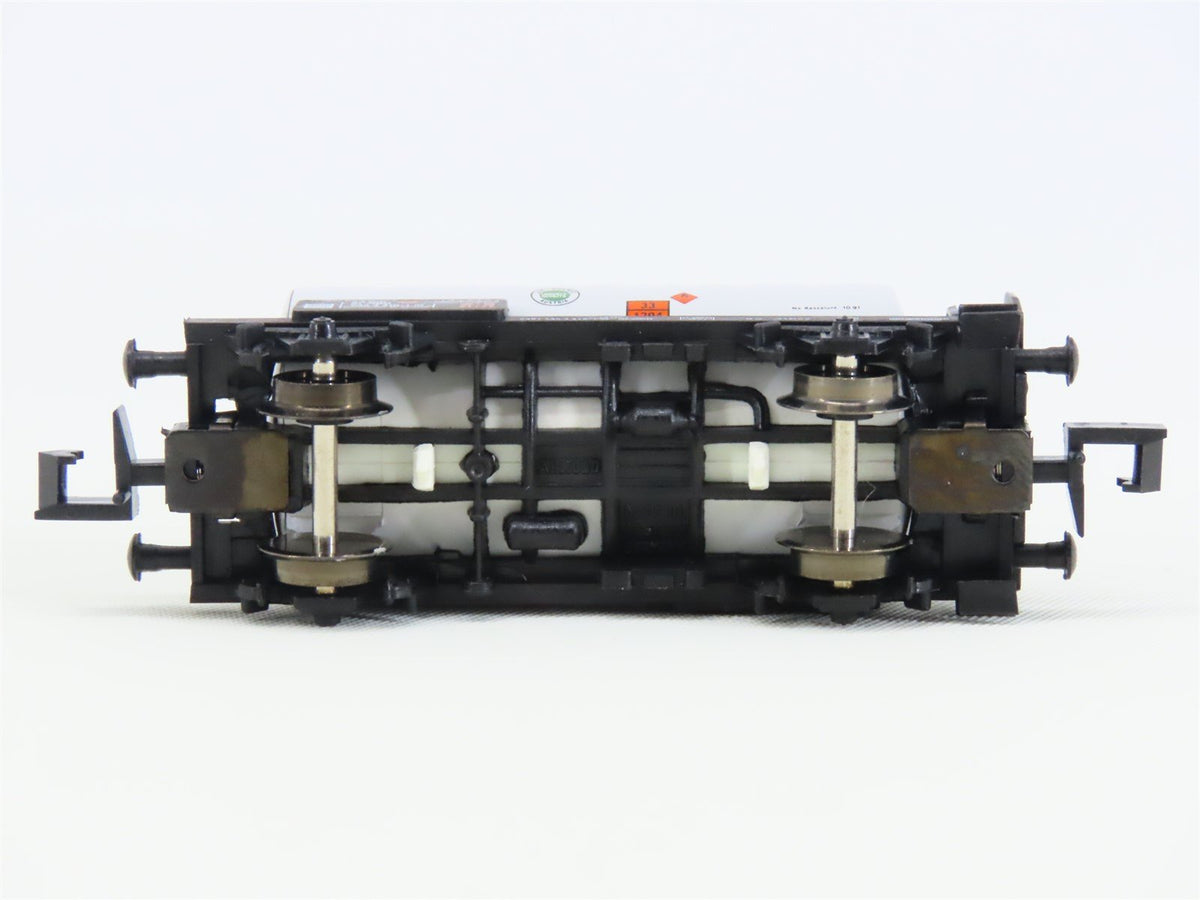 N Scale Arnold 4350-20 OBB Austrian &quot;JLC-CHEMIE&quot; Short Tank Car #416-1P