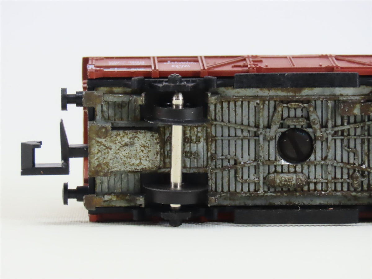 N Scale Arnold 4410 DR German Type Gr Box Car #88 325