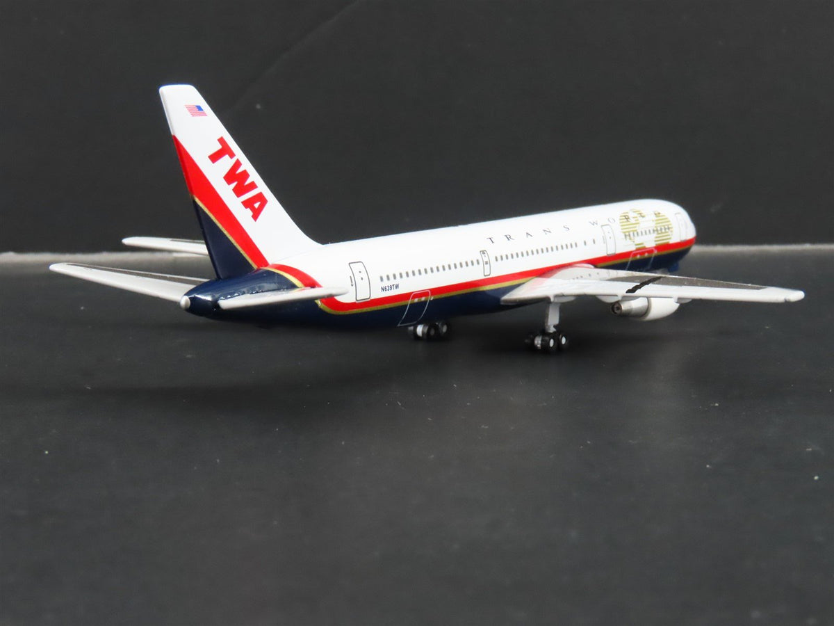 1:400 Gemini Jets GJTWA143 Die-Cast TWA Boeing 767-300 Airliner N639TW