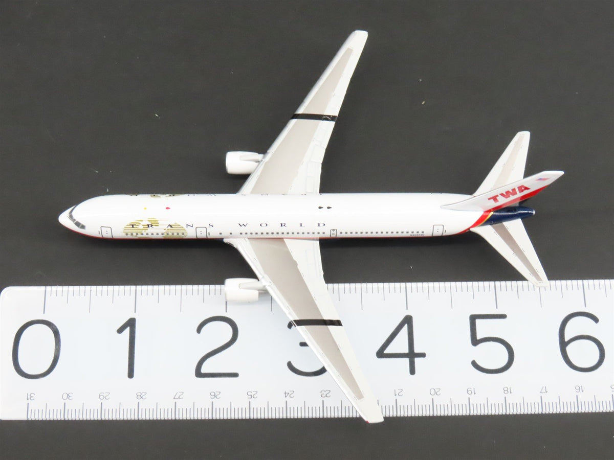 1:400 Gemini Jets GJTWA143 Die-Cast TWA Boeing 767-300 Airliner N639TW