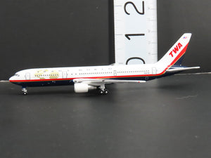 1:400 Gemini Jets GJTWA143 Die-Cast TWA Boeing 767-300 Airliner N639TW