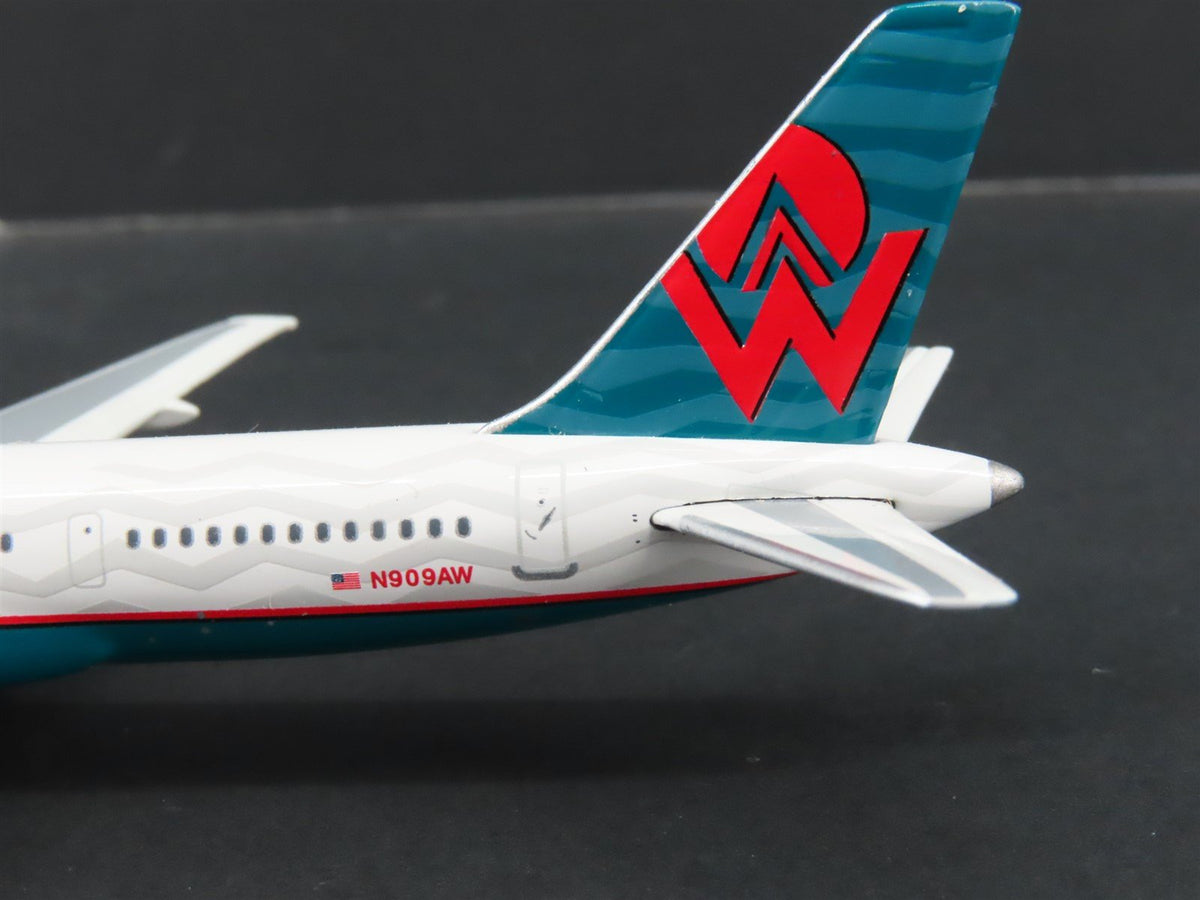 1:400 Gemini Jets GJAWE696 Die-Cast America West Boeing 757-200 Airliner N909AW