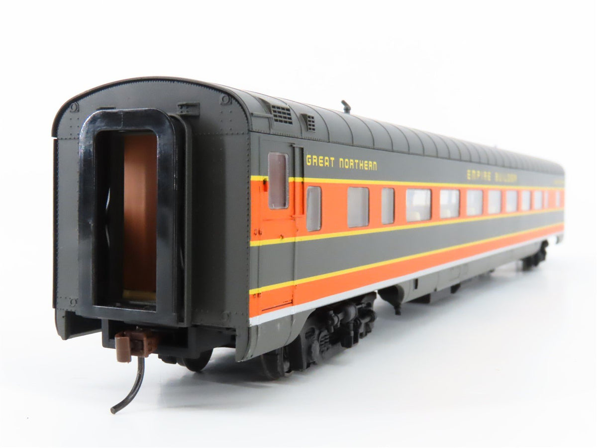 HO Scale Walthers 932-6781 GN Great Northern Empire Builder Coach Passenger