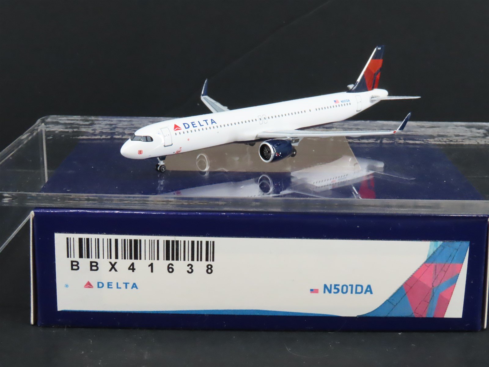 1:400 Aero Classics BBX41638 Die-Cast Delta Airbus A321 Airliner N501DA