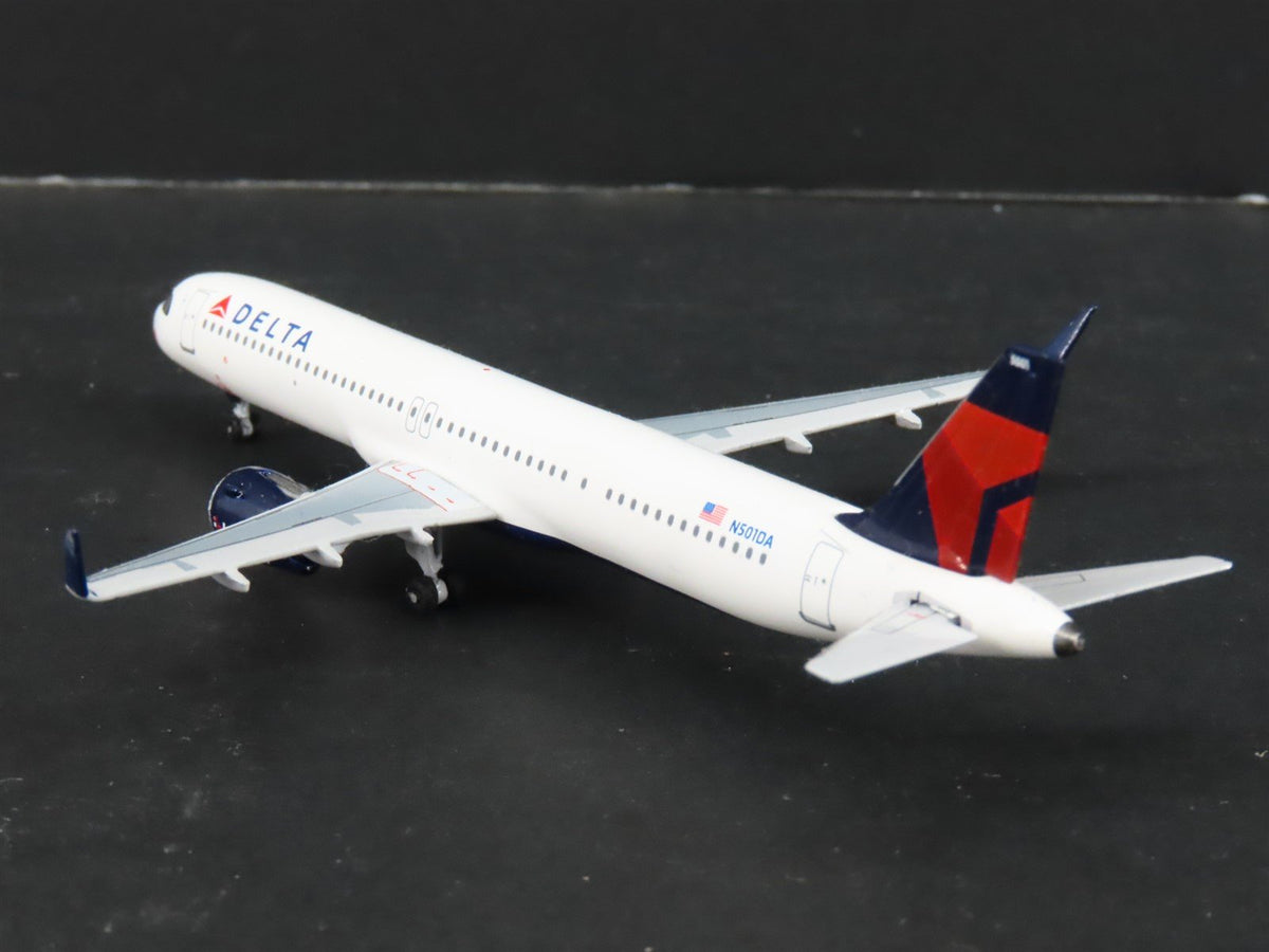 1:400 Aero Classics BBX41638 Die-Cast Delta Airbus A321 Airliner N501DA