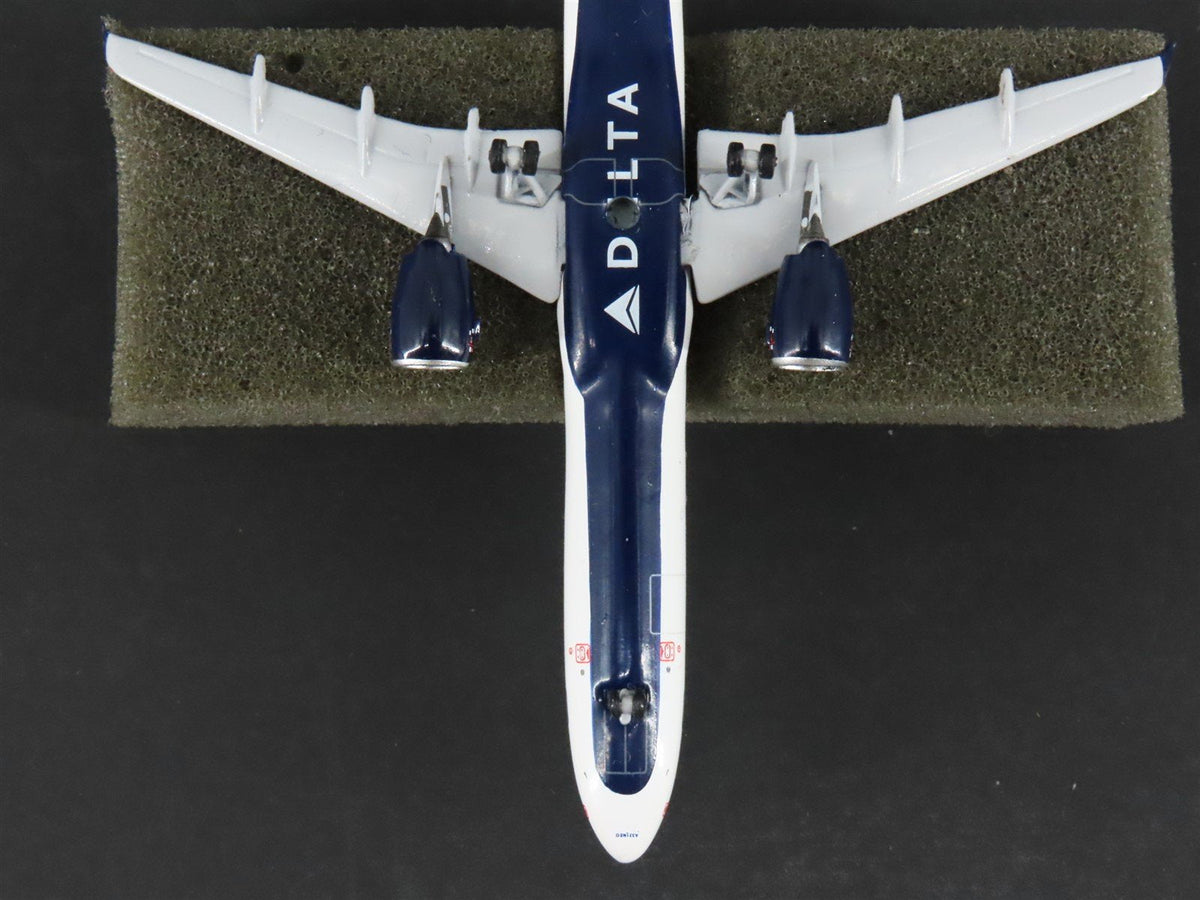 1:400 Aero Classics BBX41638 Die-Cast Delta Airbus A321 Airliner N501DA