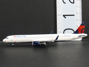 1:400 Aero Classics BBX41638 Die-Cast Delta Airbus A321 Airliner N501DA