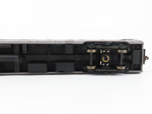 HO Scale Walthers 932-16721 Pullman Pool Scheme 6-6-4 Sleeper Passenger