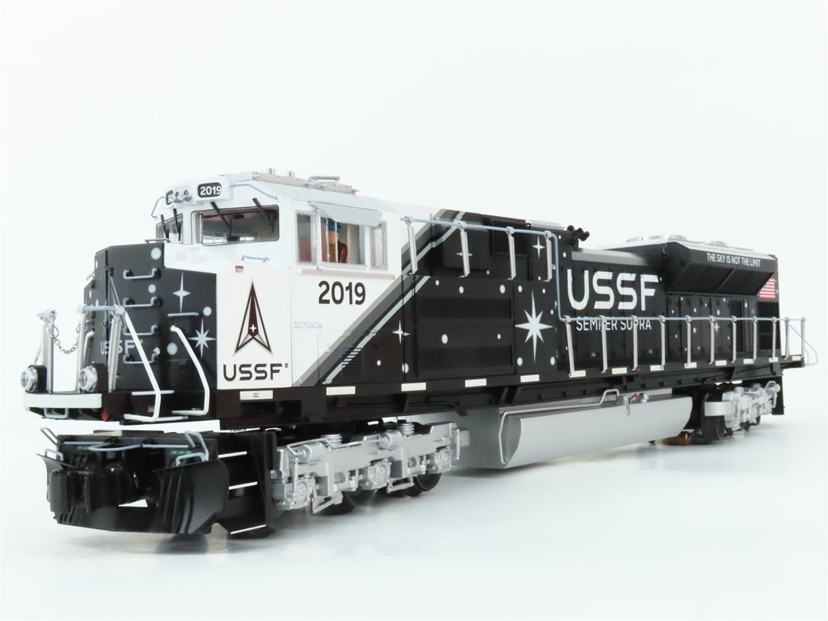 O Gauge Lionel 2333710 Space Force SD70ACe Diesel Loco #2019 w/ Sound &amp; Legacy