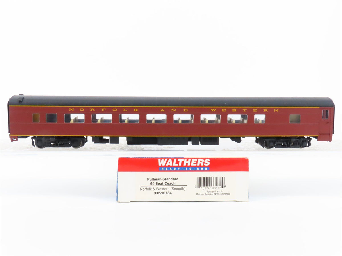 HO Scale Walthers 932-16784 N&amp;W Norfolk &amp; Western Pullman Coach Passenger