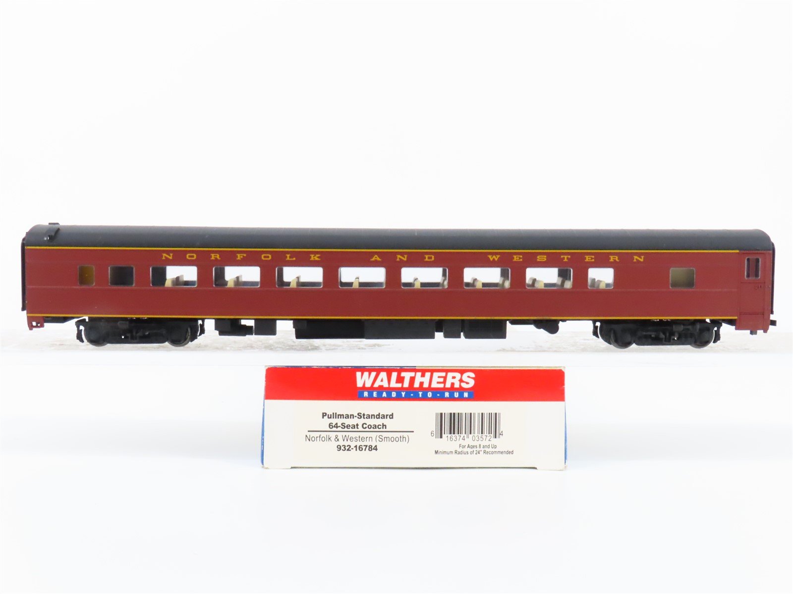 HO Scale Walthers 932-16784 N&W Norfolk & Western Pullman Coach Passenger