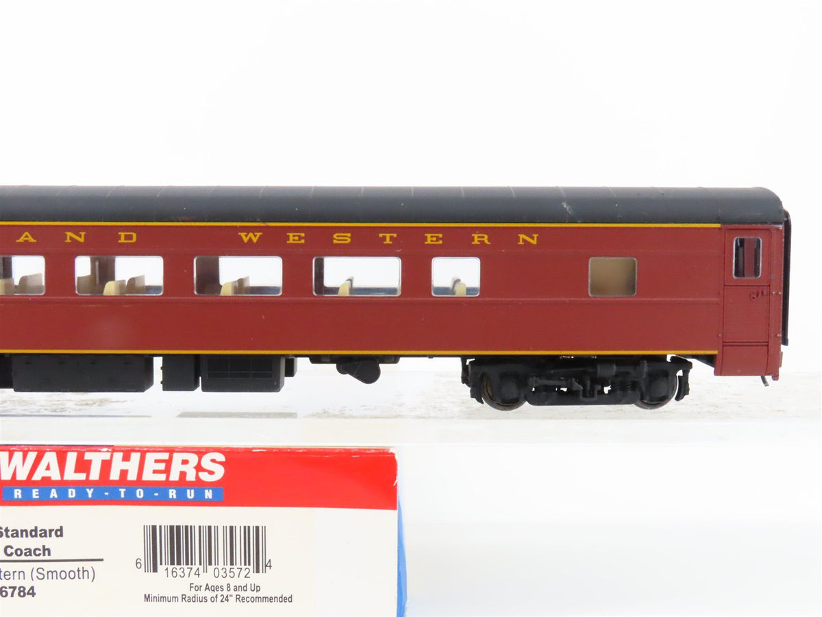 HO Scale Walthers 932-16784 N&amp;W Norfolk &amp; Western Pullman Coach Passenger