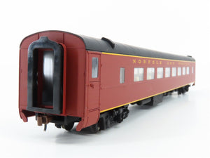HO Scale Walthers 932-16784 N&W Norfolk & Western Pullman Coach Passenger