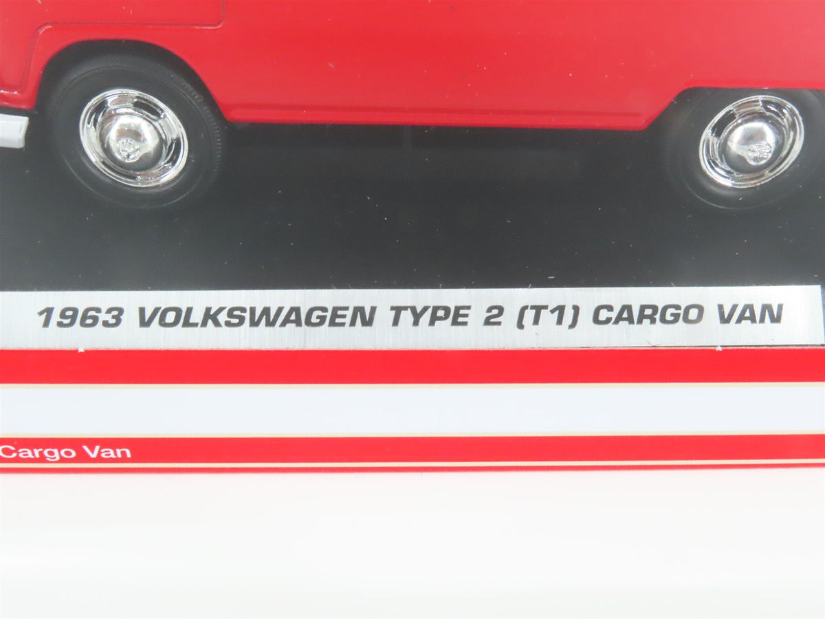 1:24 Motor City Classics 424062 Die-Cast 1963 Coca-Cola VW Cargo Van SEALED