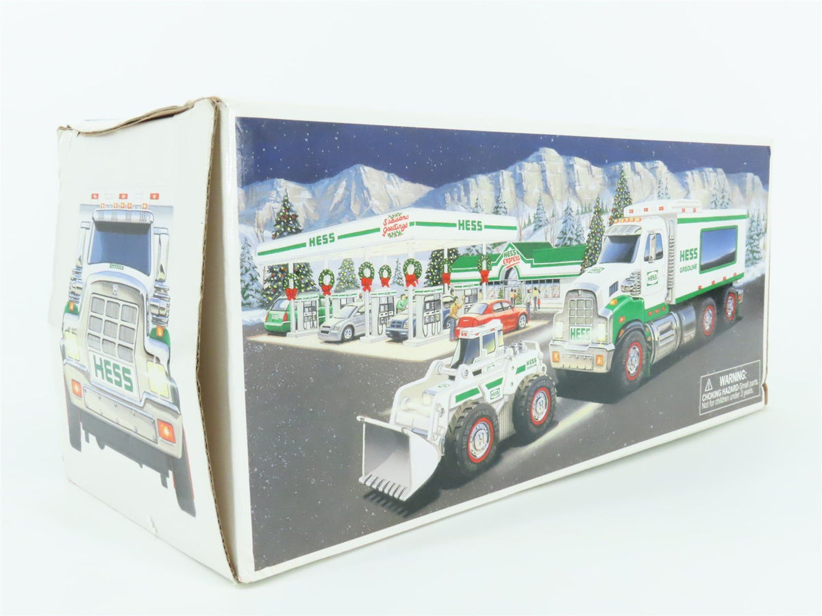 Hess Toy Truck 2008 Hess Toy Truck and Front End Loader w/ Lights &amp; Sound