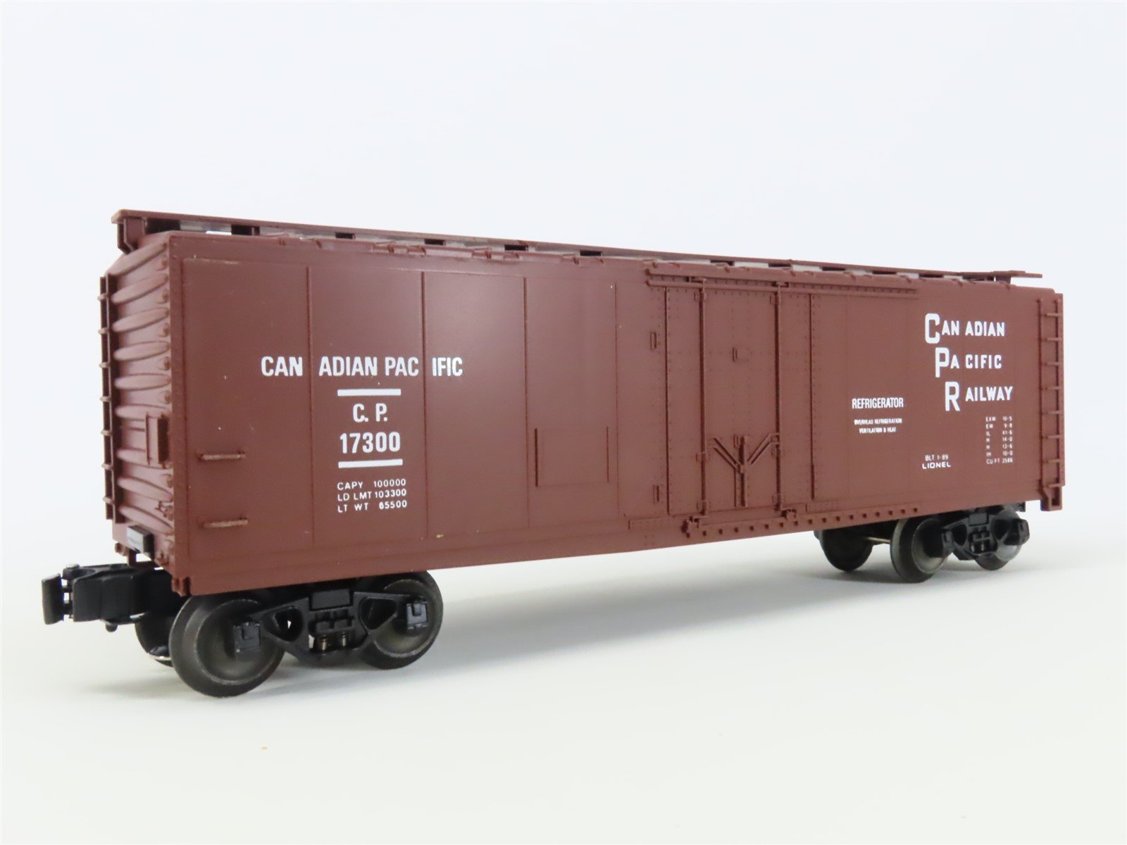 O Gauge 3-Rail Lionel 6-17300 CP Canadian Pacific Railway Reefer #17300