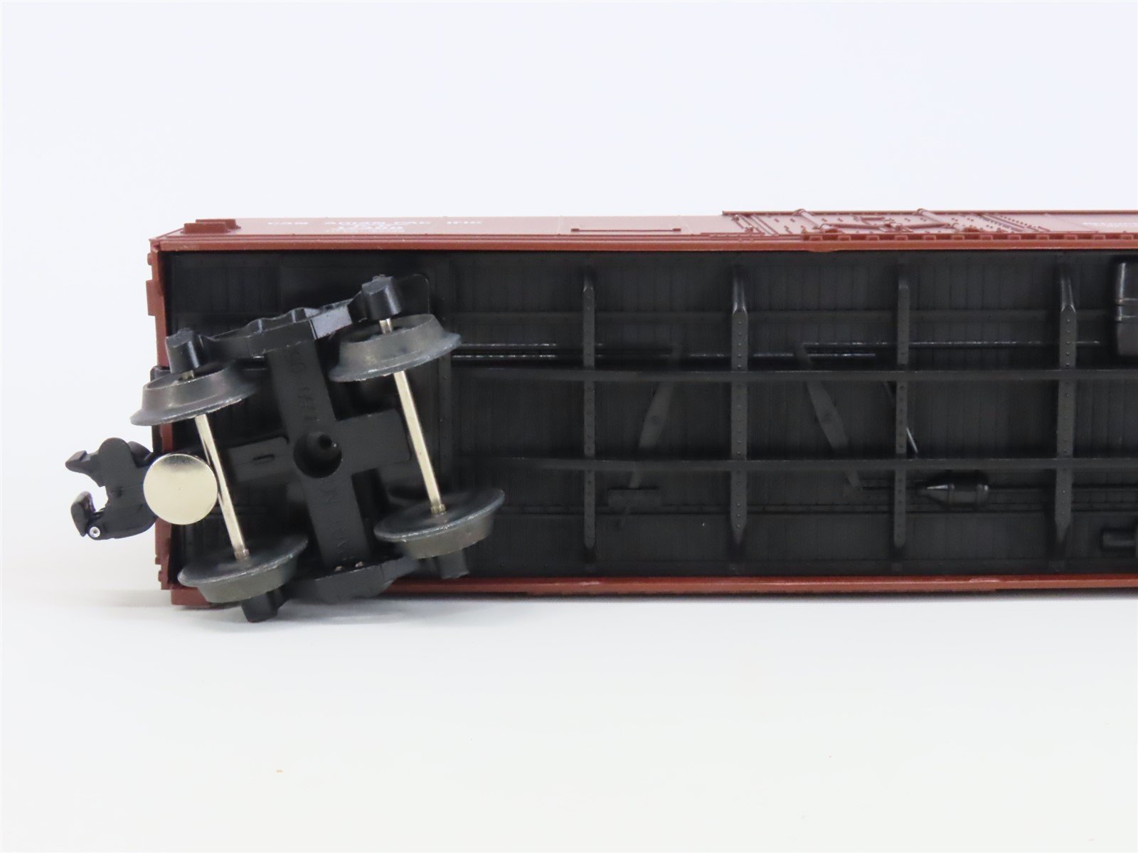 O Gauge 3-Rail Lionel 6-17300 CP Canadian Pacific Railway Reefer #17300