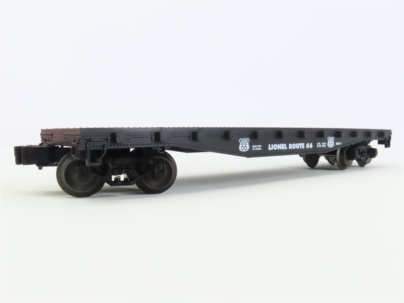O Gauge 3-Rail Lionel 6-17537 Route 66 Flat Car #9823-4 w/ Black Touring Coupes