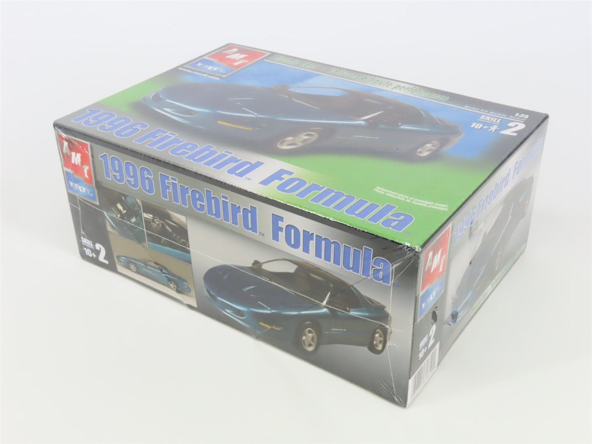 1:25 Scale AMT Ertl Model Automobile Kit 31810 1996 Firebird Formula - SEALED