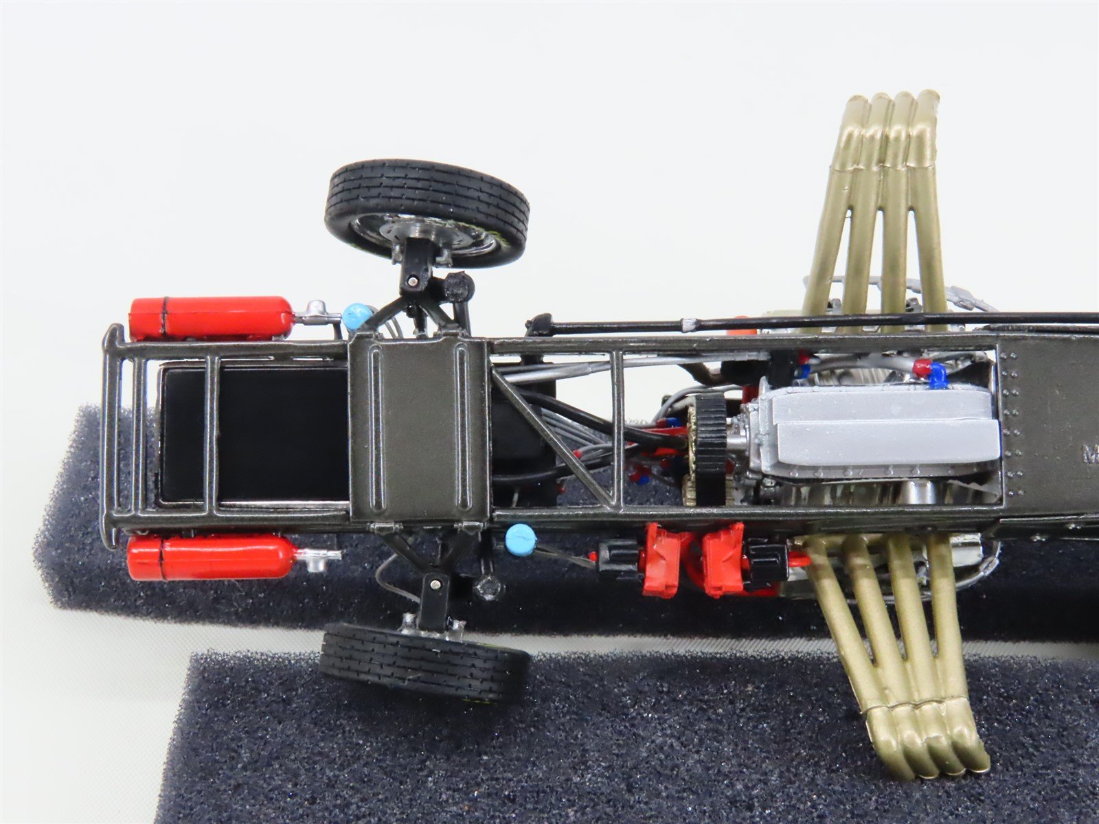 G 1:24 Scale Action Racing LE Kit Courtney Force 2013 Mustang Funny Car - SIGNED