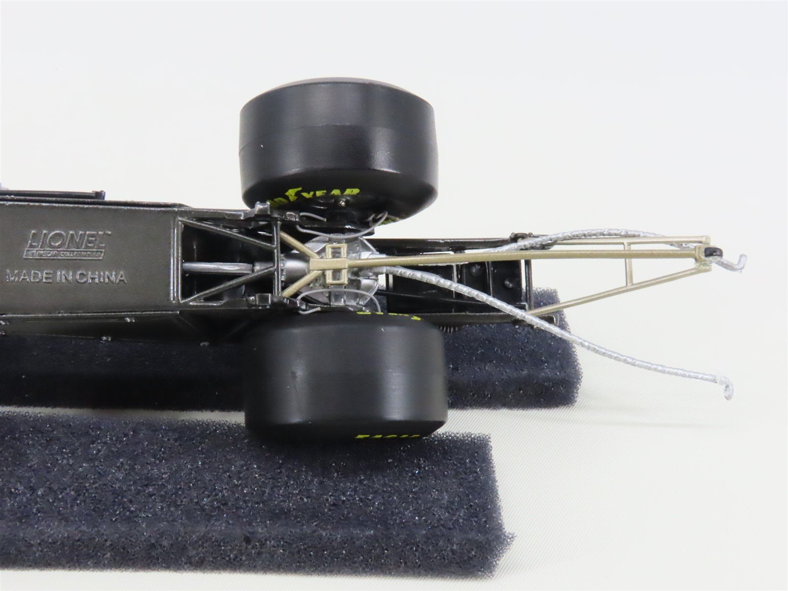 G 1:24 Scale Action Racing LE Kit Courtney Force 2013 Mustang Funny Car - SIGNED