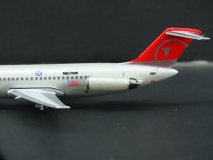 1:400 Aero Classics Die-Cast Northwest Airlines Douglas DC-9-32 Airliner