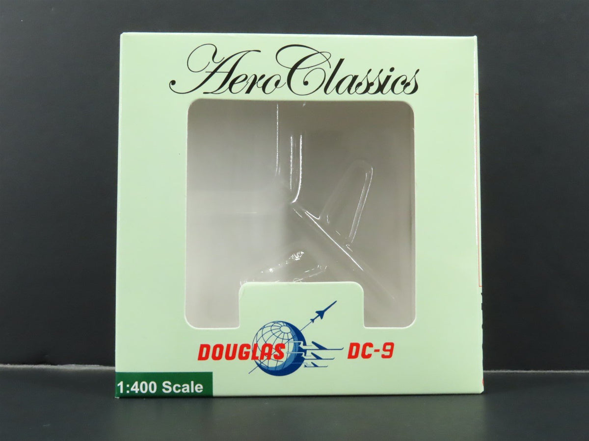 1:400 Aero Classics Die-Cast Northwest Airlines Douglas DC-9-32 Airliner