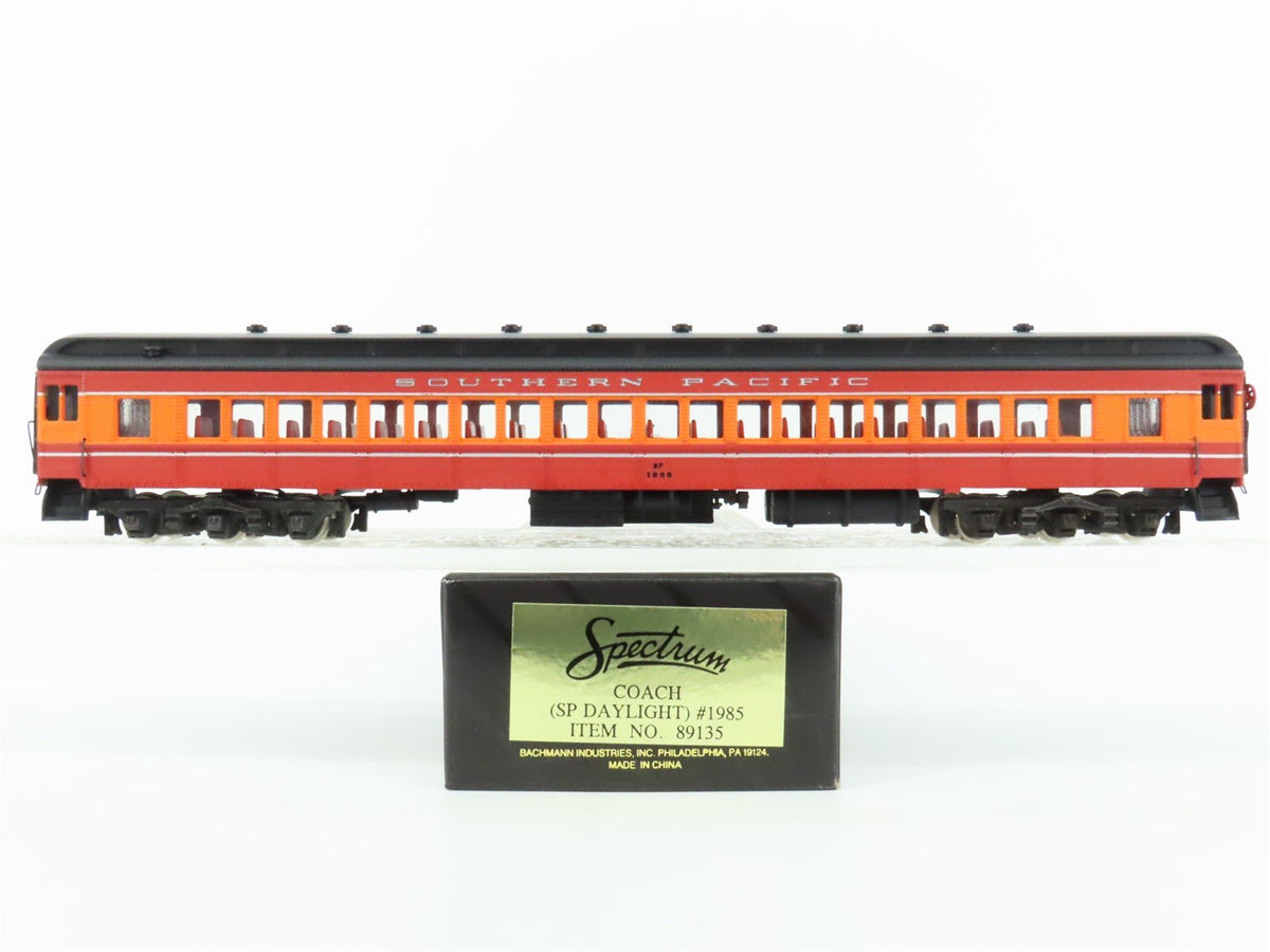 HO Scale Bachmann Spectrum 89135 SP &quot;Daylight&quot; Coach Passenger Car #1985