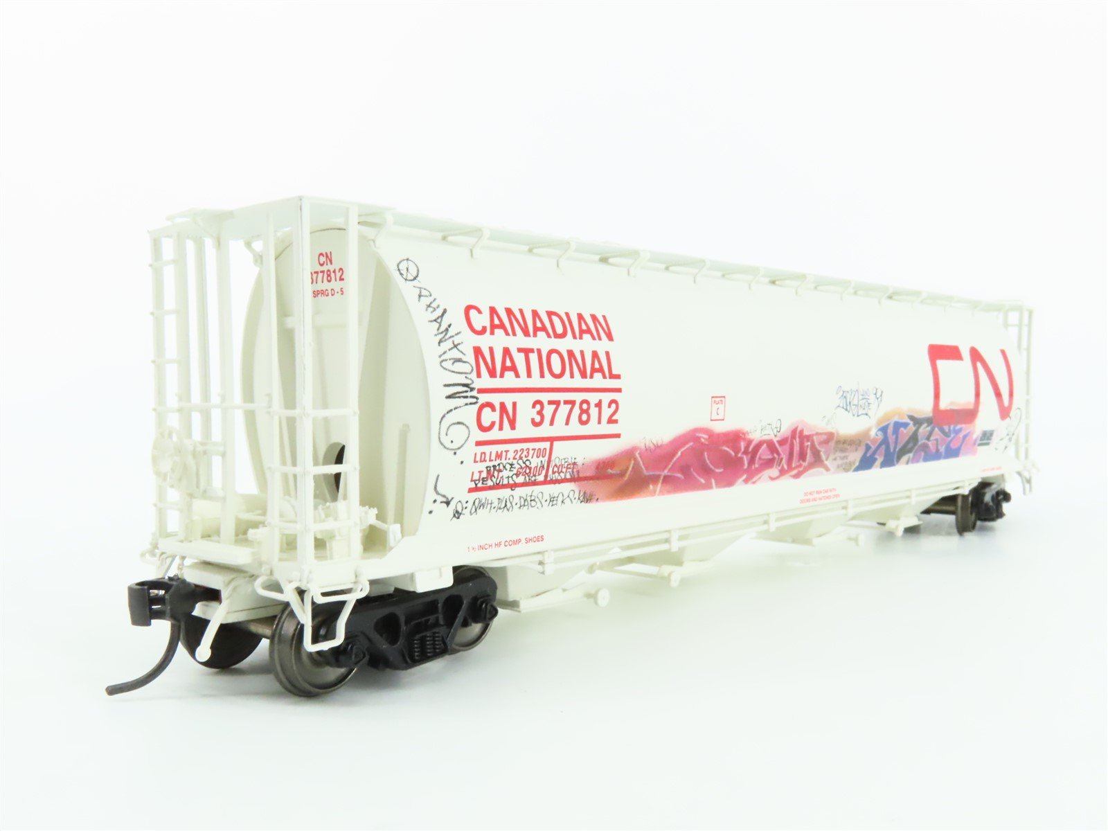 HO Pacific Western H1111 CN Canadian National 4-Bay Hopper #377812 w/ Graffiti