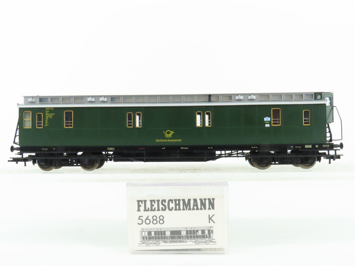 HO Scale Fleischmann 5688K Deutsche Bundespost Coach Passenger Car #2667
