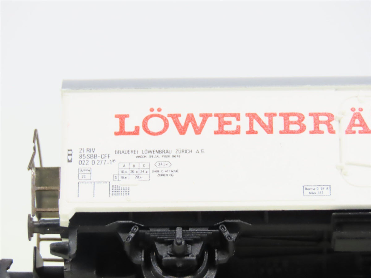 N Scale Arnold 4566 SBB-CFF Swiss Löwenbräu Zürich Beer Reefer #277-1P