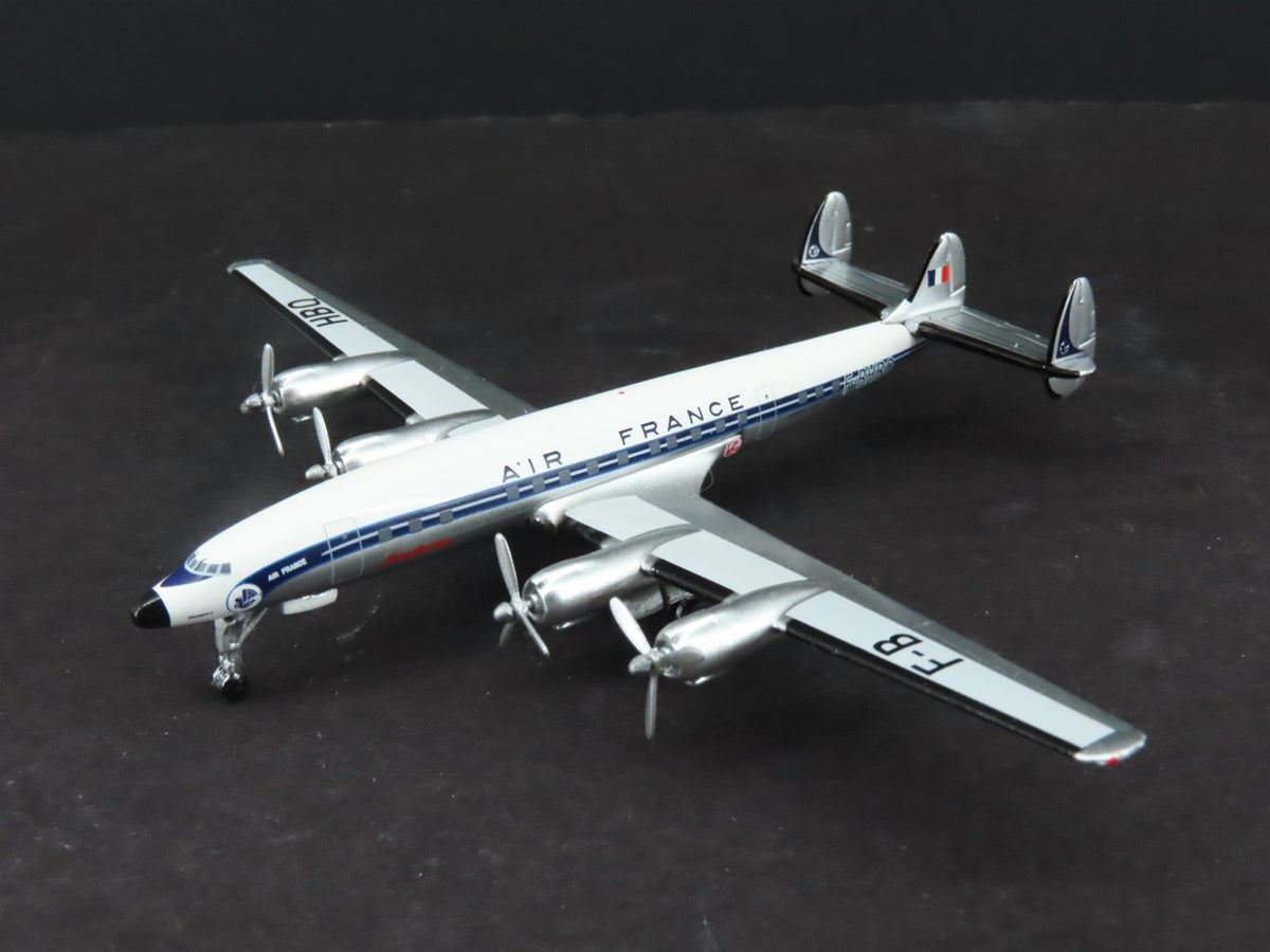 1:400 Aero Classics Die-Cast Air France Lockheed L-1649 Airliner