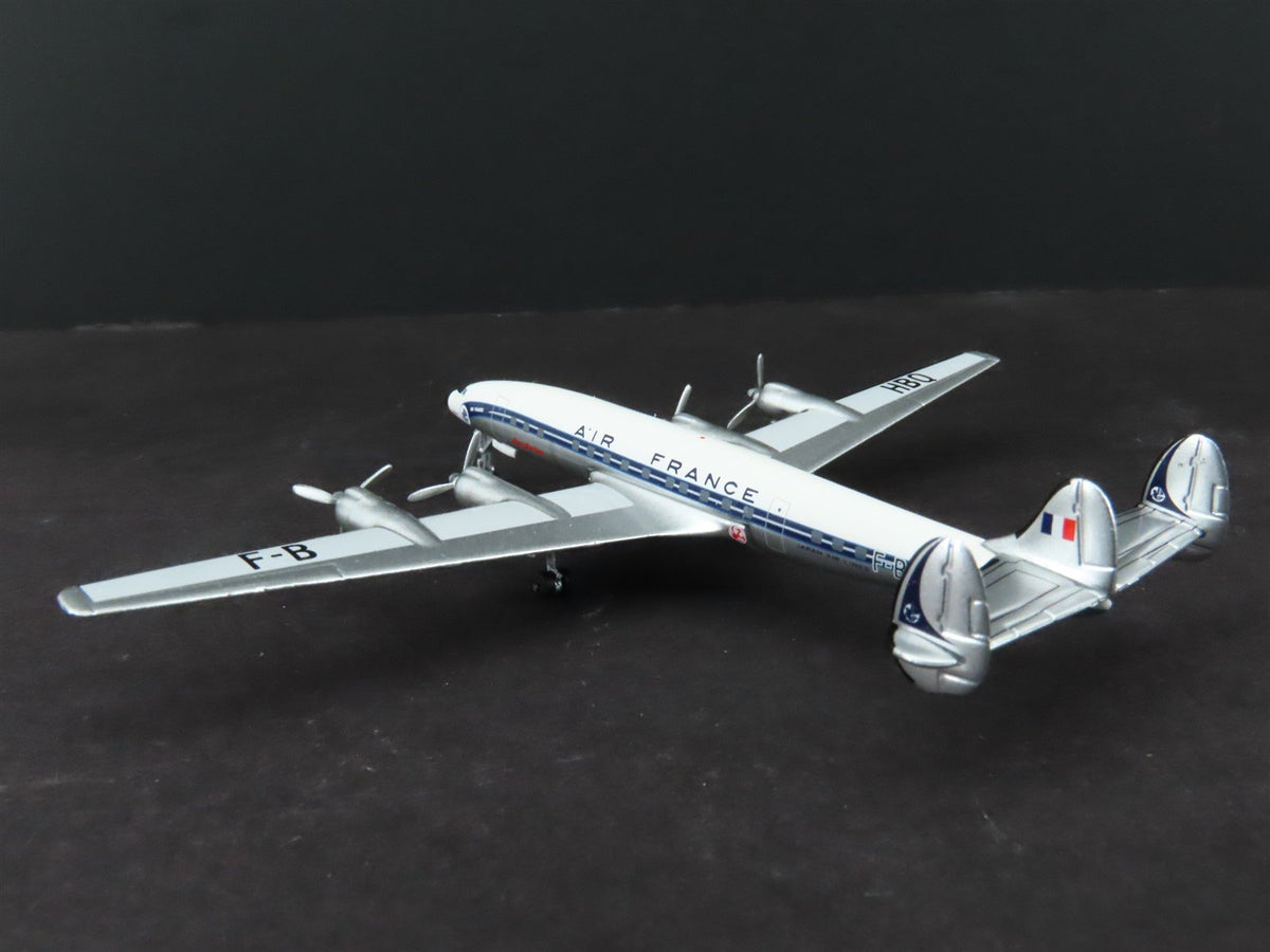 1:400 Aero Classics Die-Cast Air France Lockheed L-1649 Airliner