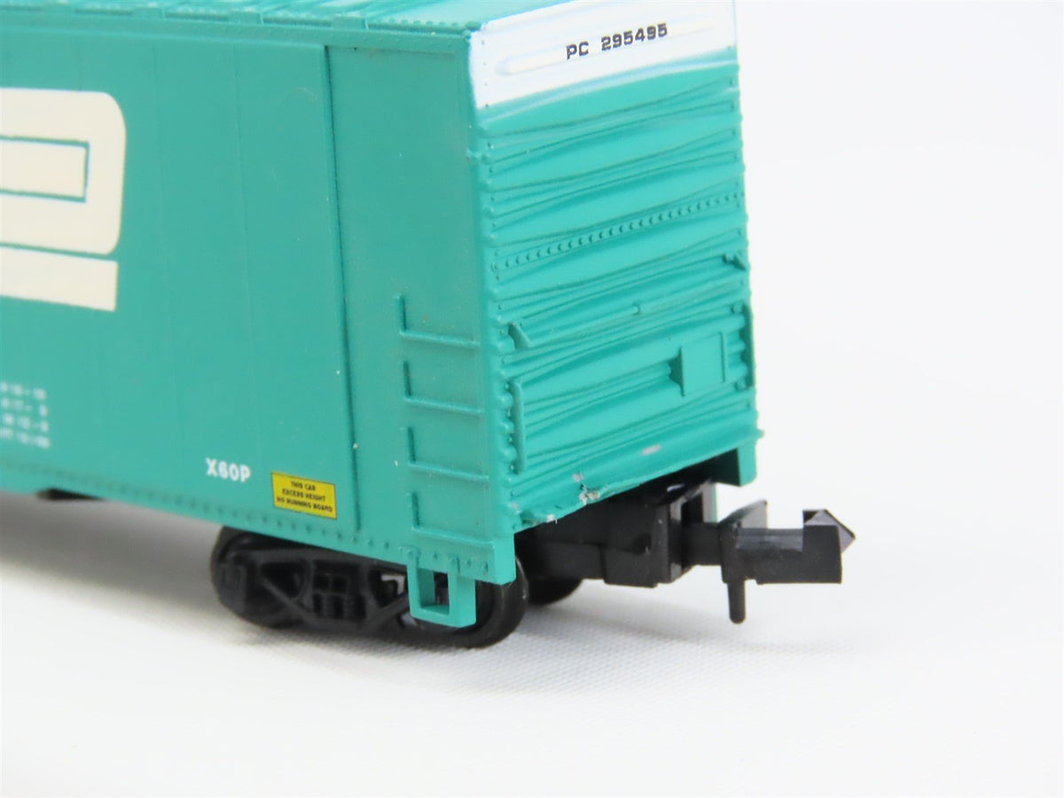 N Scale Con-Cor 0001-555611(2) PC Penn Central 86&#39; Hi-Cube Box Car #295495