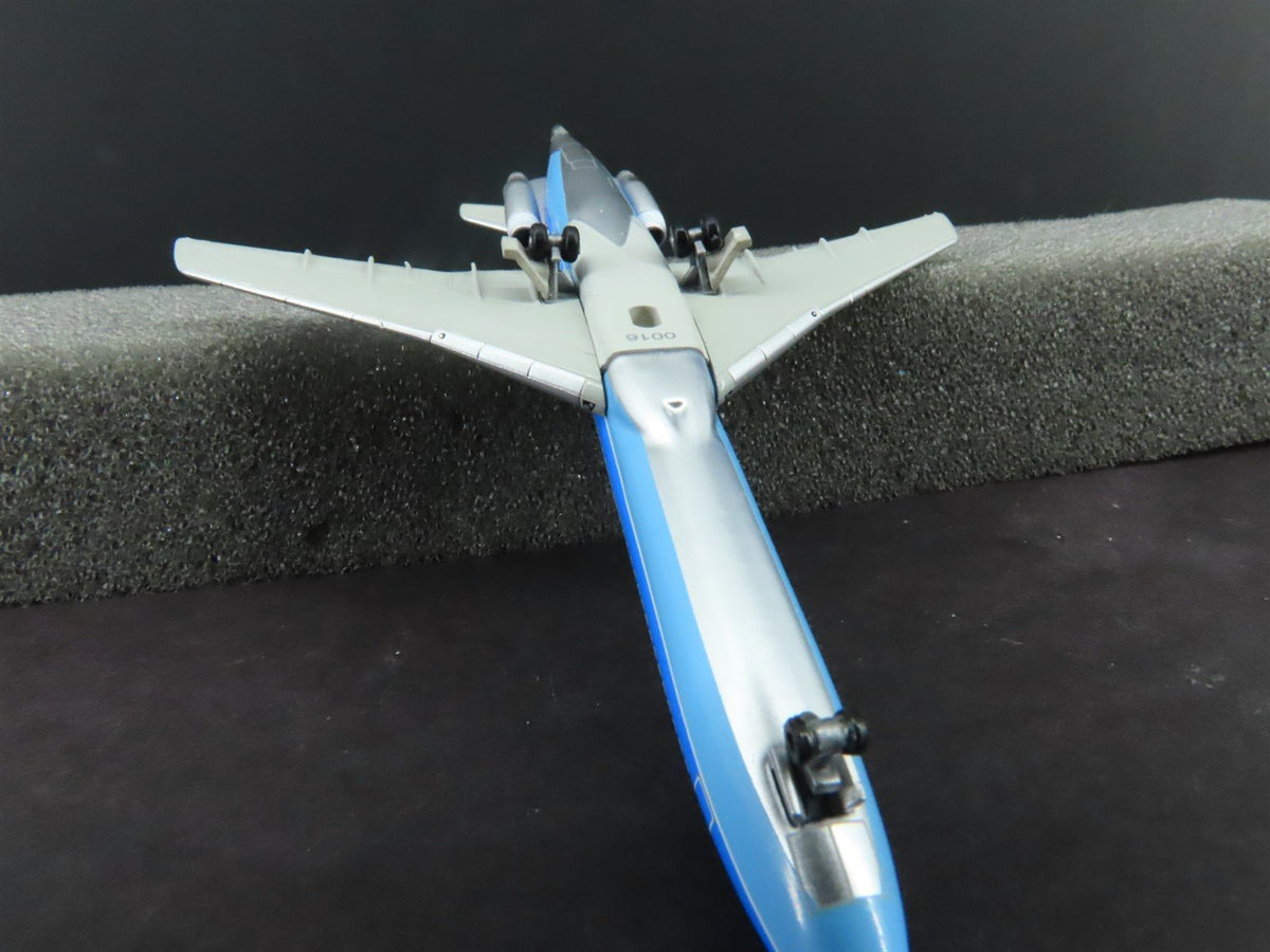 1:400 Dragon Wings JetX JX030 Die-Cast Braniff International B727-200 Airliner