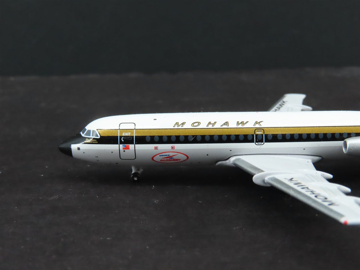 1:400 Scale Aero Classics Die-Cast Mohawk British Aircraft Corp BAC 111 Airliner