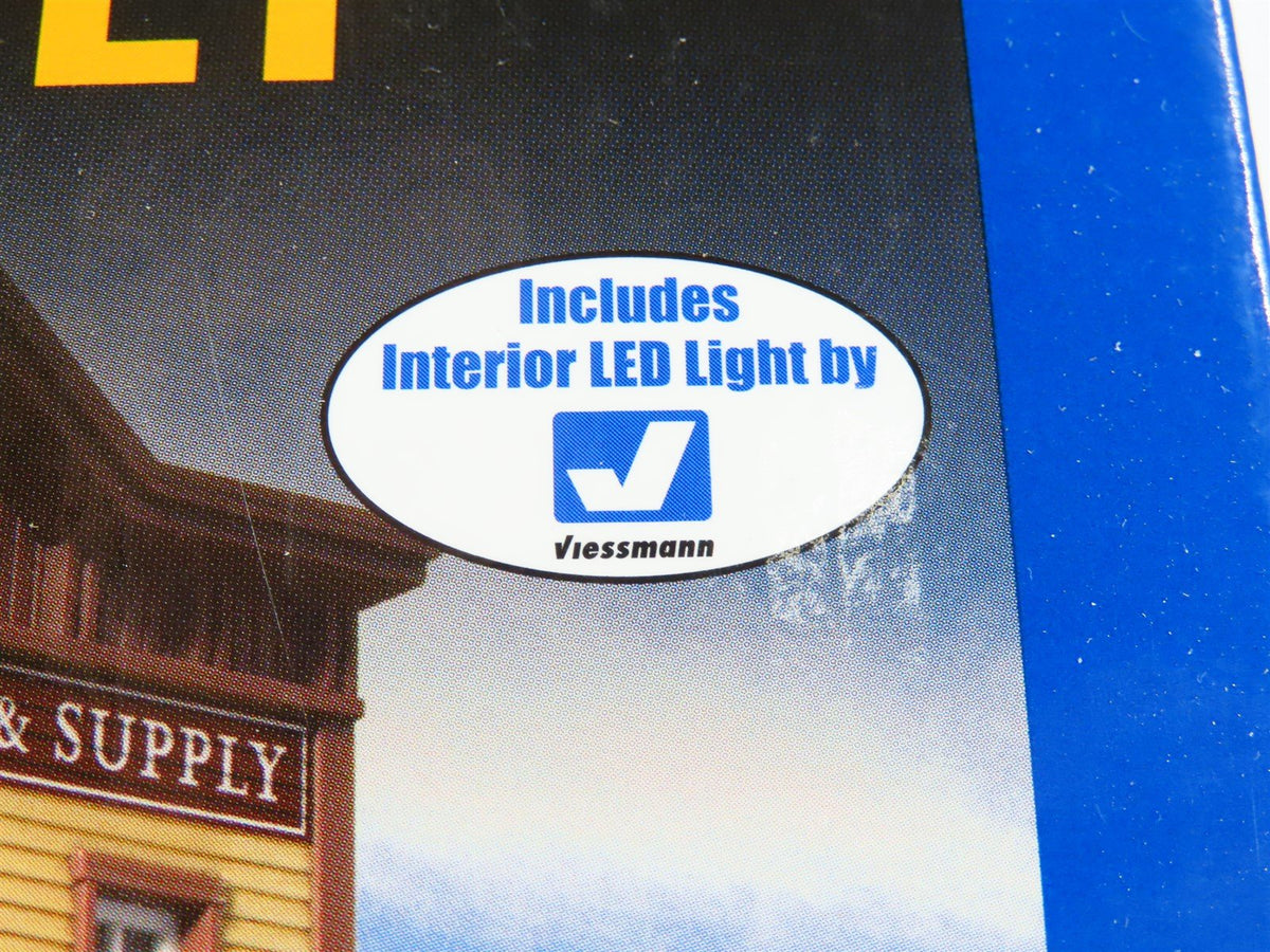 HO Scale Walthers Cornerstone Kit 933-3662 JC Landry Feed &amp; Supply w/ LED Light