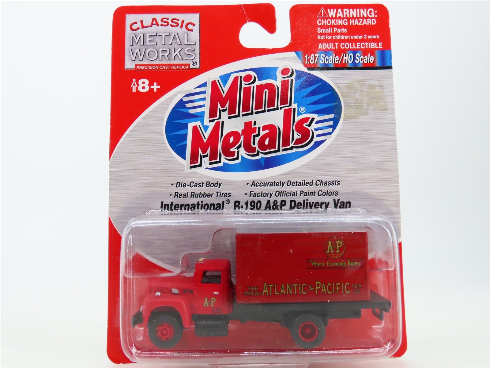 HO Scale CMW Mini Metals 30173 International R-190 A&P Delivery Van
