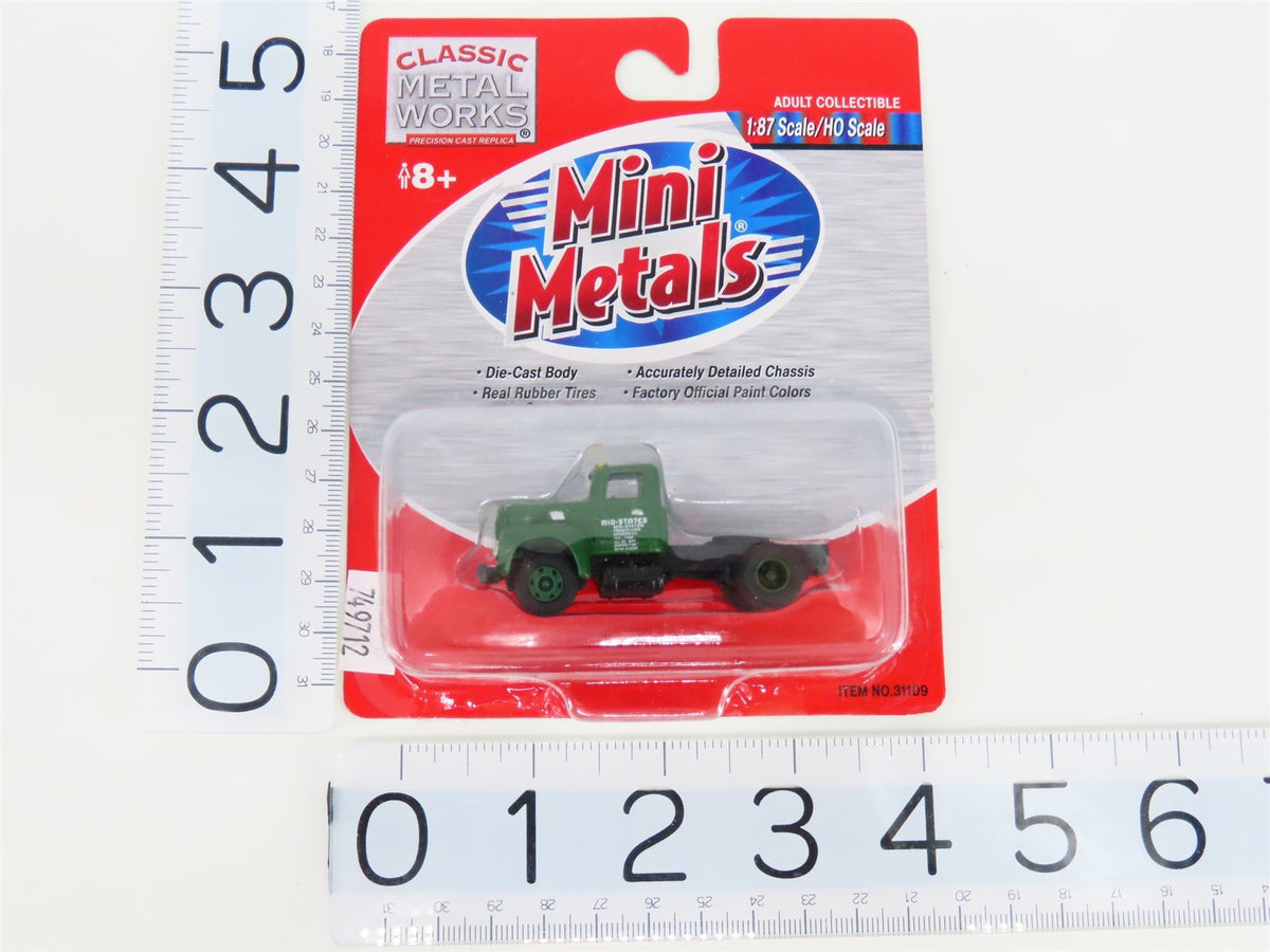 HO Scale Classic Metal Works Mini Metals 31109 IH R-190 Mid-States Tractor