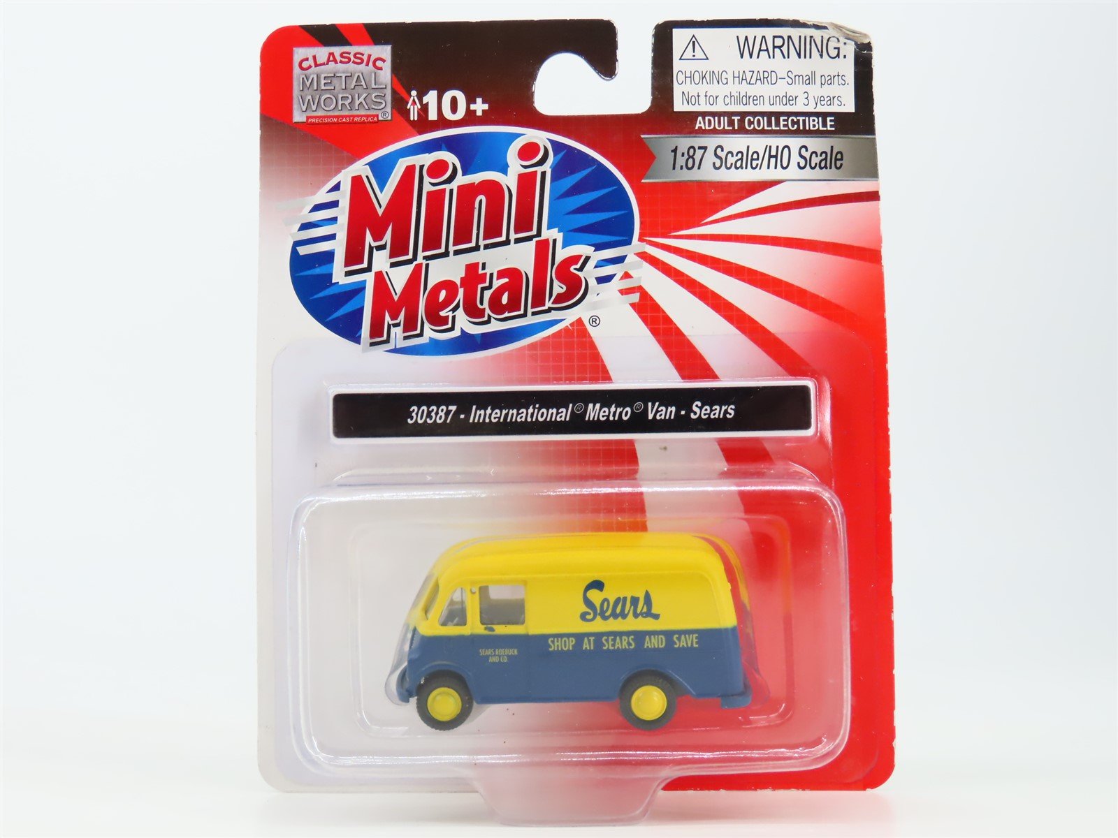 HO Scale Classic Metal Works Mini Metals 30387 International Metro Van - Sears