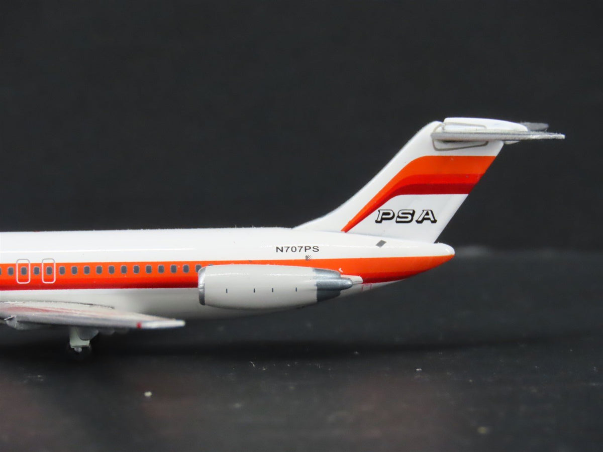 1:400 RetroJets Die-Cast PSA Pacific Southwest Airlines DC-9-32 Airliners 2-Pack
