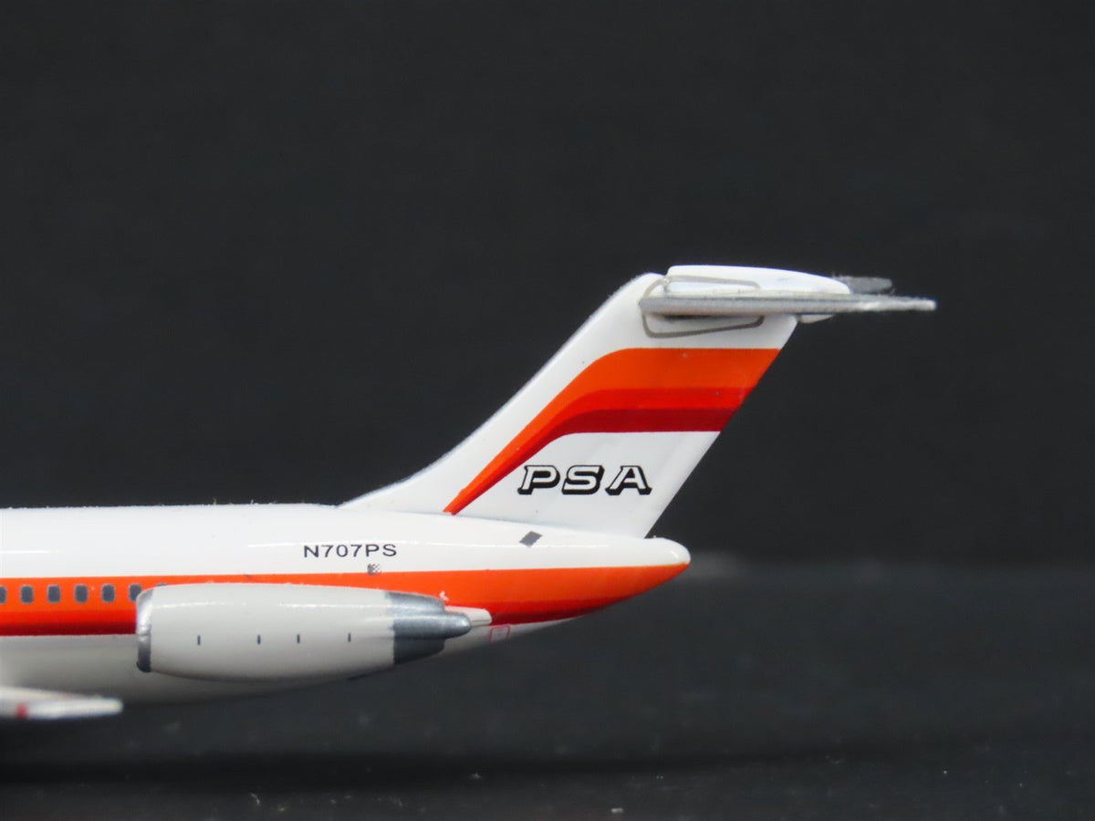 1:400 RetroJets Die-Cast PSA Pacific Southwest Airlines DC-9-32 Airliners 2-Pack