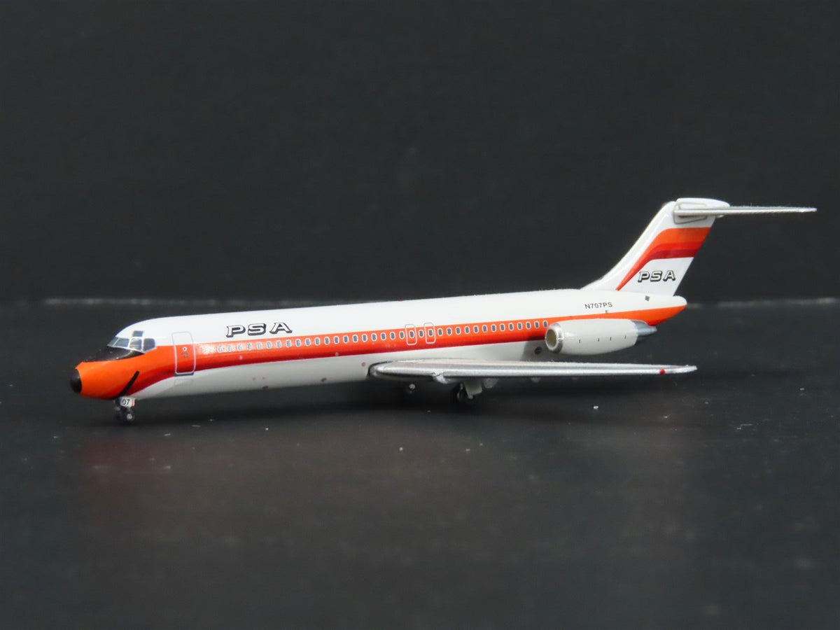 1:400 RetroJets Die-Cast PSA Pacific Southwest Airlines DC-9-32 Airliners 2-Pack