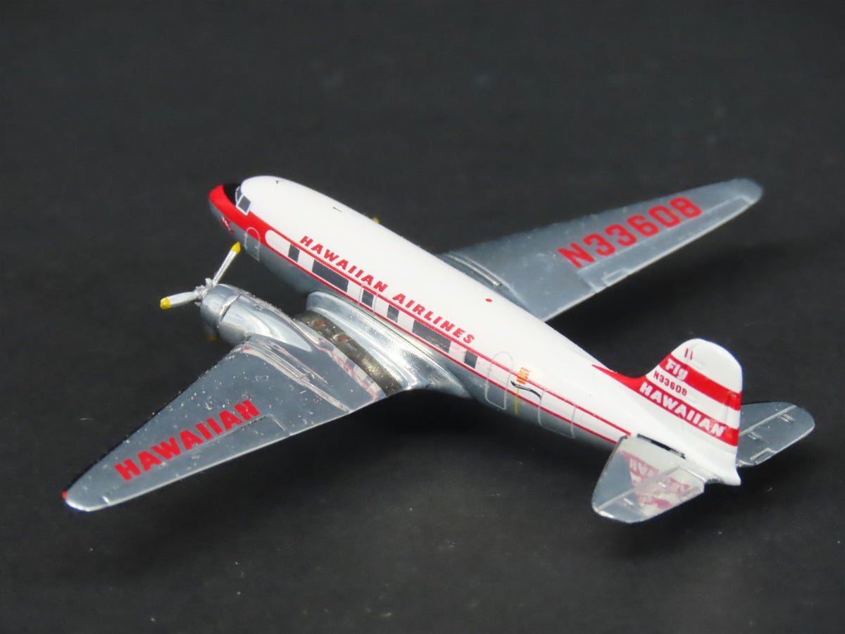 1:400 AeroClassics Die-Cast Hawaiian Airlines Douglas DC-3 Airliner N33608