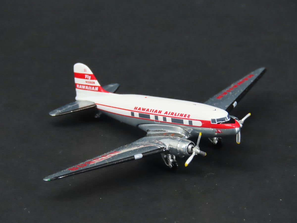 1:400 AeroClassics Die-Cast Hawaiian Airlines Douglas DC-3 Airliner N33608